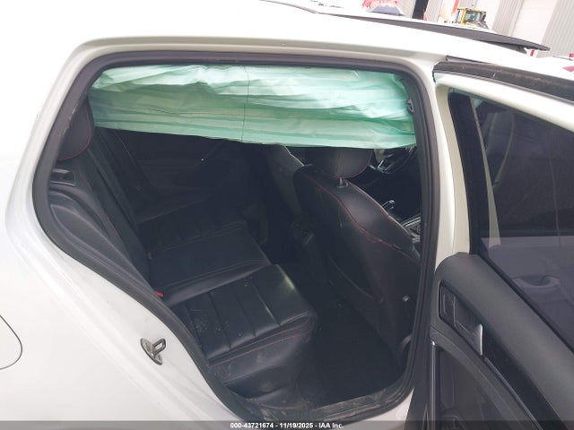 2016 VOLKSWAGEN GOLF GTI 3VW447AUXGM016422 Photo 7