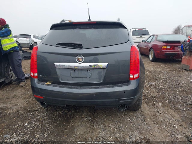 43721718 :رقم المزاد ، 3GYFNAEYXAS646621 vin ، 2010 Cadillac Srx Luxury Collection مزاد بيع