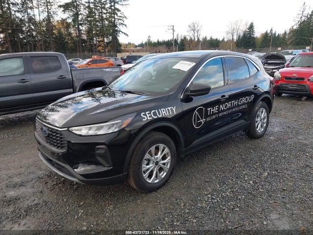 Ford Escape Active 2023 1FMCU9GN6PUB06992 Image 2