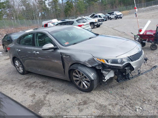 5XXGU4L39GG090581 KIA OPTIMA EX