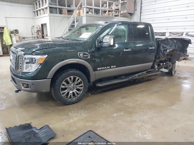 2019 NISSAN TITAN XD 1N6BA1F40KN523558 Photo 1