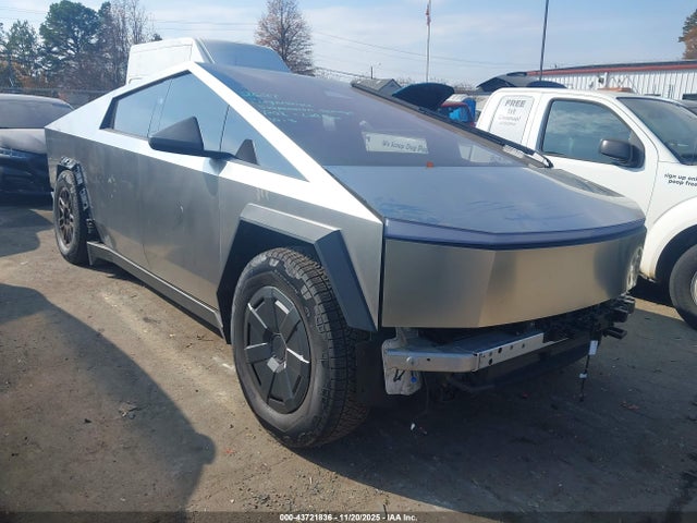2025 TESLA CYBERTRUCK 7G2CEHED1SA069576 Photo 0