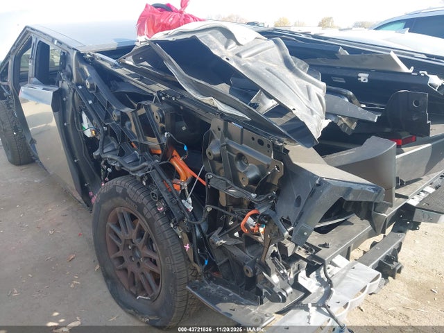2025 TESLA CYBERTRUCK 7G2CEHED1SA069576 Photo 5