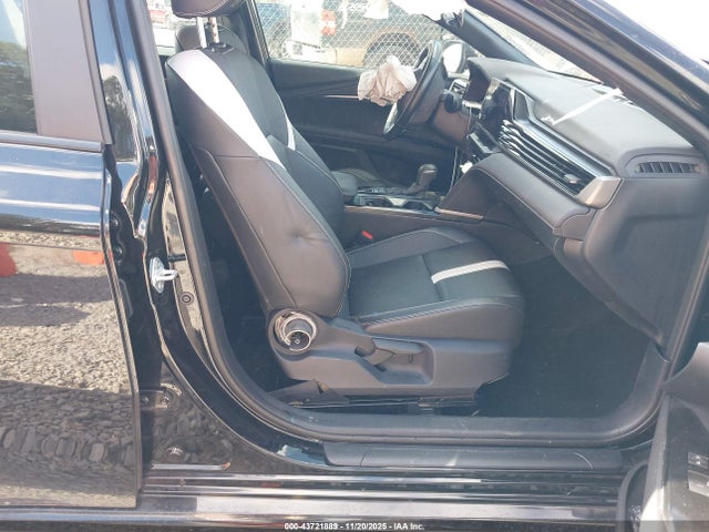 Toyota CAMRY SE 2025 4T1DAACK3SU081245 Image 5