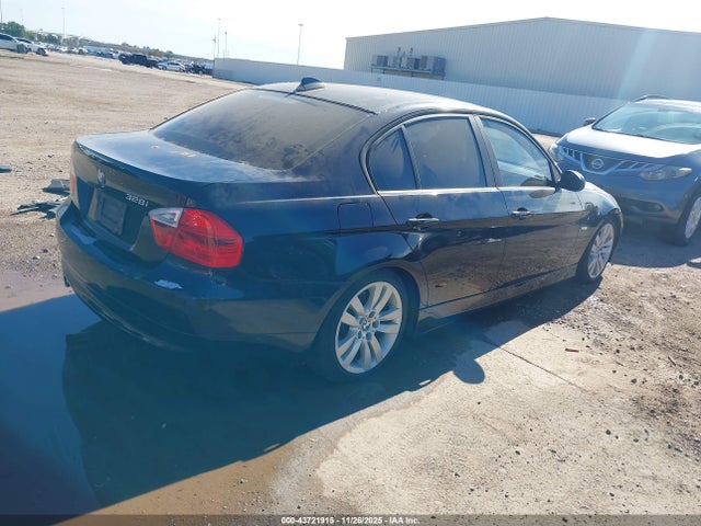 Продаж на аукціоні авто 2008 Bmw 328i, vin: WBAVA37508NL50004, номер лоту: 43721915