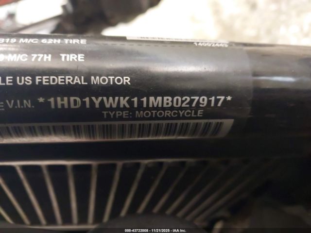 2021 HARLEY-DAVIDSON FXLRS 1HD1YWK11MB027917 Photo 9