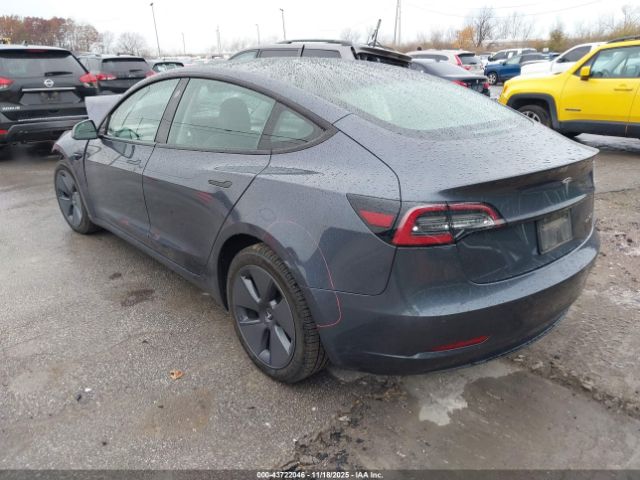2022 TESLA MODEL 3 5YJ3E1EB2NF241713 Photo 2