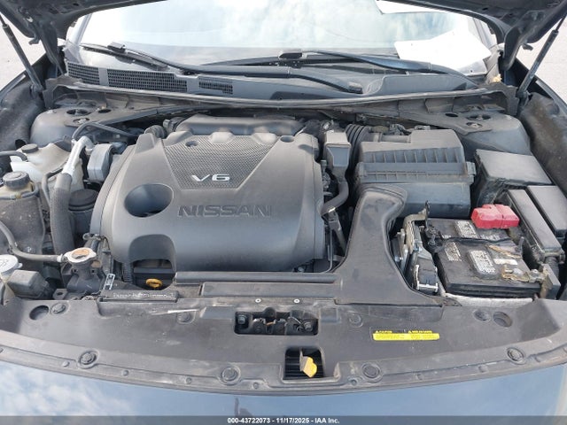 43722073 :رقم المزاد ، 1N4AA6AP8HC385050 vin ، 2017 Nissan Maxima 3.5 Platinum مزاد بيع