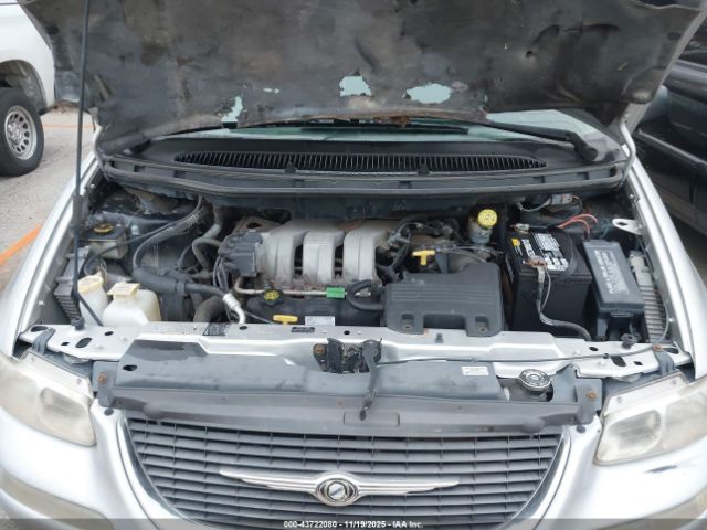 2000 CHRYSLER TOWN & COUNTRY 1C4GP44GXYB525141 Photo 9
