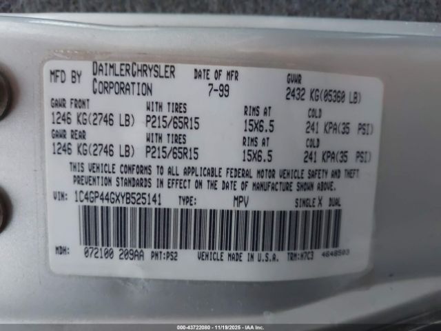 2000 CHRYSLER TOWN & COUNTRY 1C4GP44GXYB525141 Photo 8