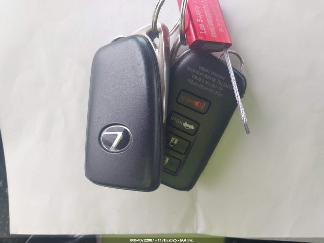 Aukcja sprzedaży 2016 Lexus Is 200t, vin: JTHBA1D28G5032987, numer aukcji: 43722087