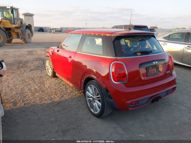 2015 MINI HARDTOP WMWXP7C56F2A59075 Photo 2
