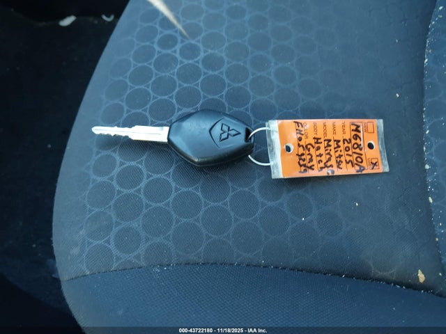 2015 MITSUBISHI MIRAGE ML32A3HJ7FH059239 Photo 10