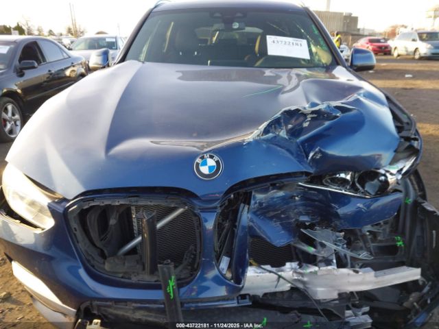 2019 BMW X3 5UXTR9C53KLP83572 Photo 9