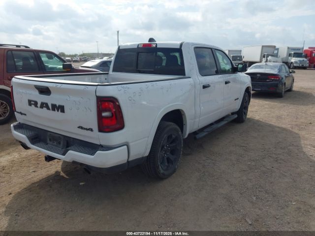 2025 RAM 1500 1C6SRFFPXSN523724 Photo 3