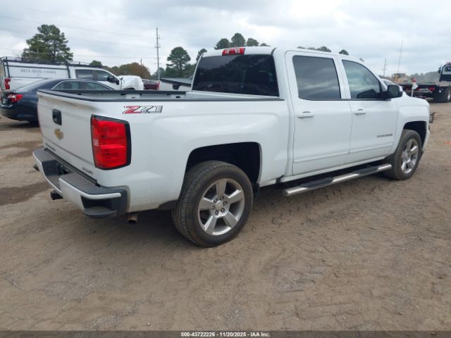 2018 CHEVROLET SILVERADO 1500 3GCUKREC9JG631961 Photo 3