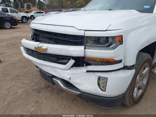 2018 CHEVROLET SILVERADO 1500 3GCUKREC9JG631961 Photo 5