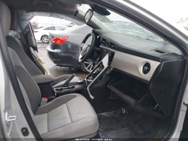 2017 TOYOTA COROLLA 5YFBURHE6HP693403 Photo 4