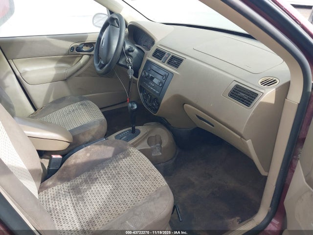 43722270 :رقم المزاد ، 1FAHP34N17W315831 vin ، 2007 Ford Focus S/se/ses مزاد بيع