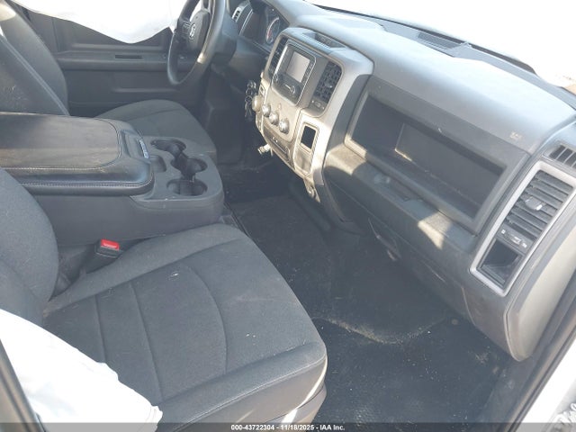 Aukcja sprzedaży 2023 Ram 1500 Classic Tradesman  4x4 5'7 Box, vin: 3C6RR7KG7PG662526, numer aukcji: 43722304
