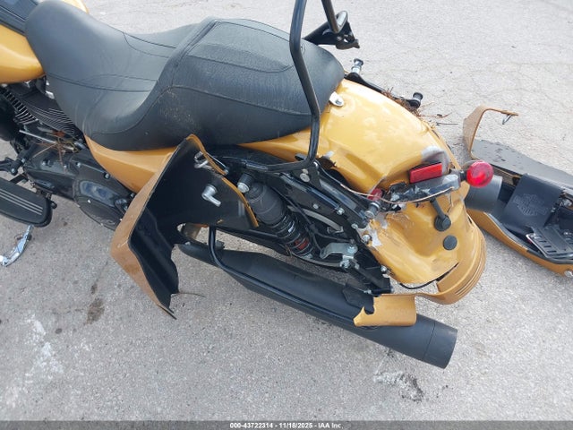 1HD1KTP13PB645818 Harley-Davidson FLTRXS