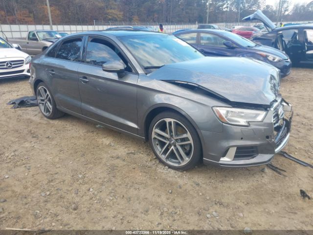 2018 AUDI A3 WAUAUGFF2J1047262