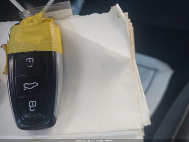 2018 AUDI A3 WAUAUGFF2J1047262 Photo 10