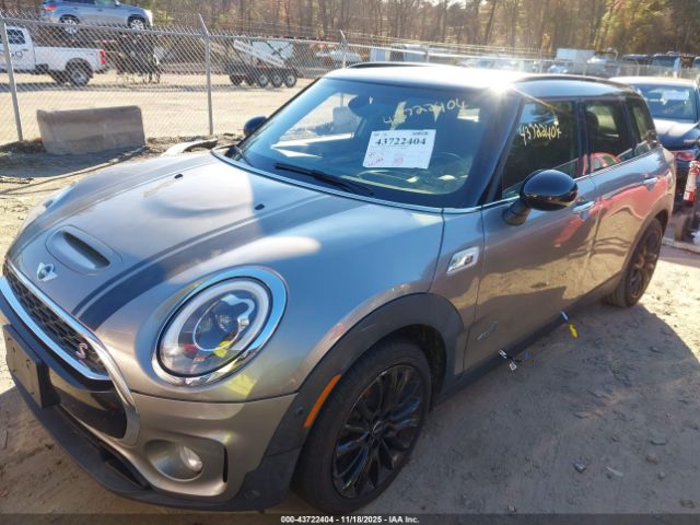 2018 MINI CLUBMAN WMWLU5C54J2G03268 Photo 1