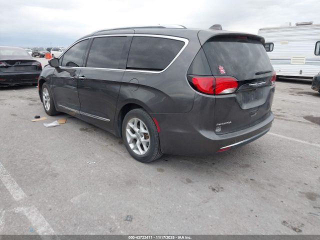2018 CHRYSLER PACIFICA 2C4RC1EG4JR121759 Photo 2