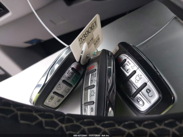 2022 CHRYSLER PACIFICA 2C4RC1BG9NR155223 Photo 10