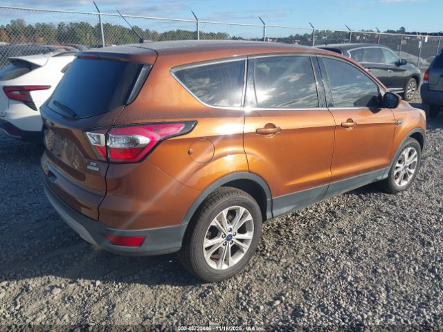2017 FORD ESCAPE 1FMCU0GD6HUC97575 Photo 3