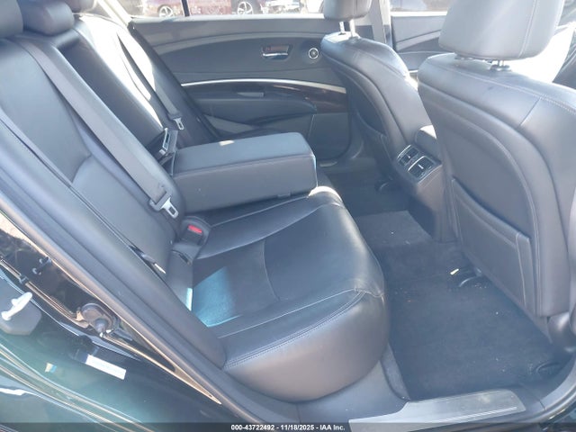 JH4KC1F58HC000376 Acura RLX
