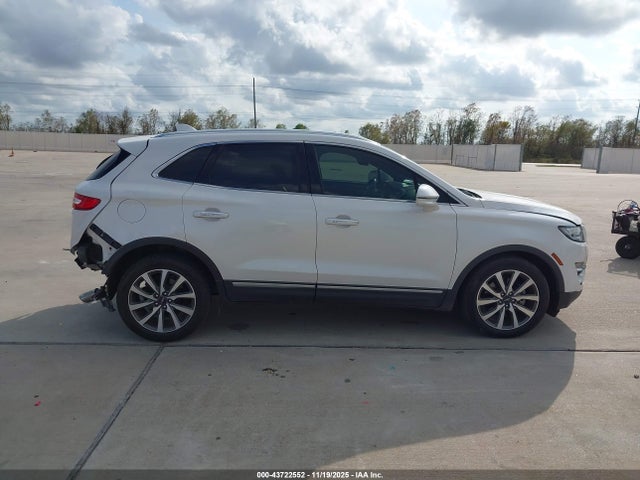 Lincoln Mkc Reserve 2019 5LMCJ3C99KUL38880 Image 13