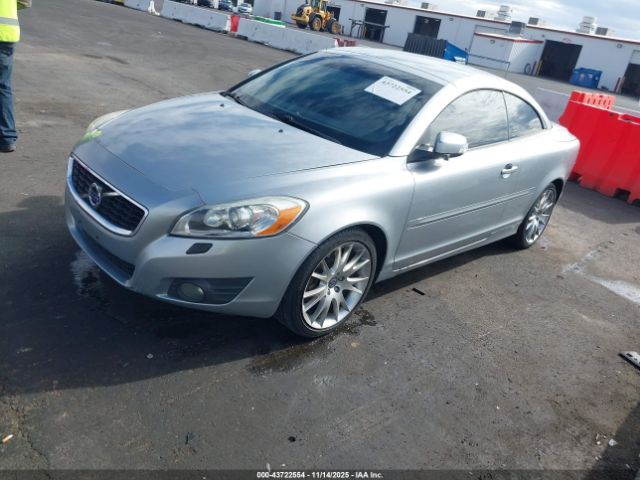 2011 VOLVO C70 YV1672MC6BJ118857 Photo 1