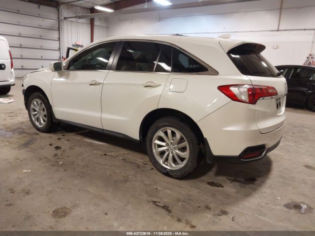 2016 ACURA RDX 5J8TB4H3XGL013815 Photo 2