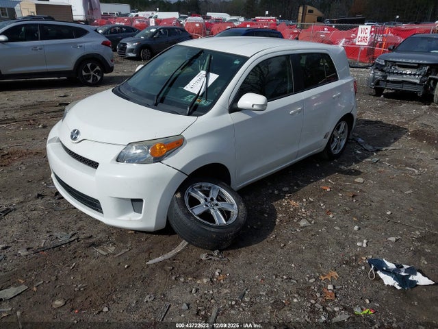 Scion XD 2014 JTKKUPB44E1041375 Image 2