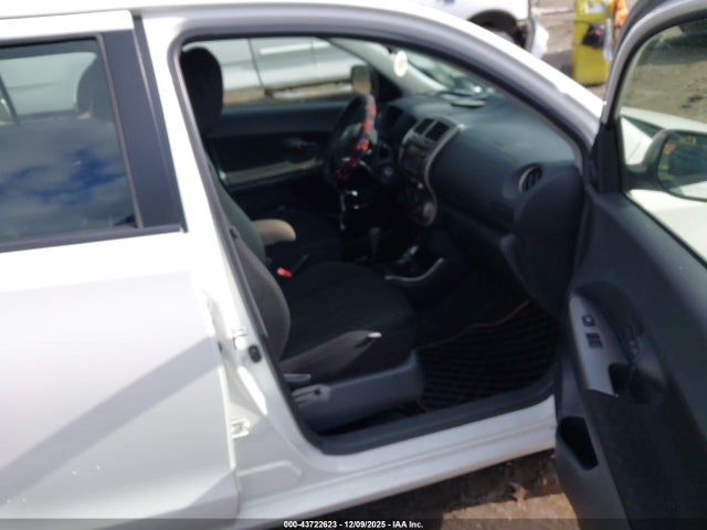 Scion XD 2014 JTKKUPB44E1041375 Image 5