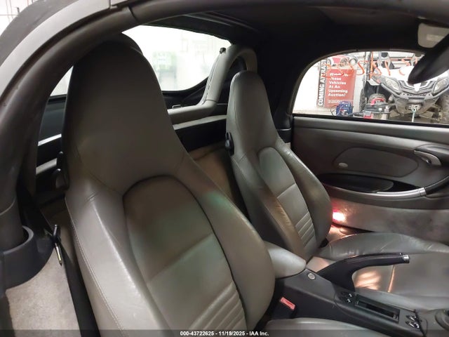 2001 PORSCHE BOXSTER WP0CB29871U663815 Photo 7