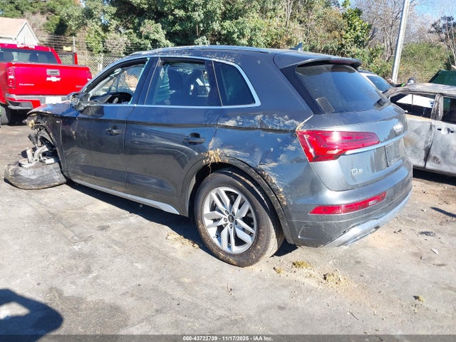 2024 AUDI Q5 WA1GAAFY9R2026977 Photo 2