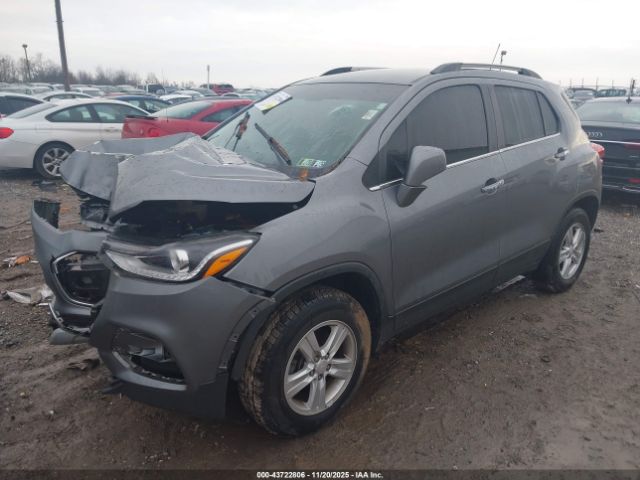 2020 CHEVROLET TRAX 3GNCJPSB7LL323090 Photo 1