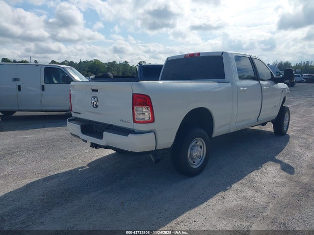 3C6UR5DL0RG110877 RAM 2500 Big Horn 4x4 6&#039;4 Box