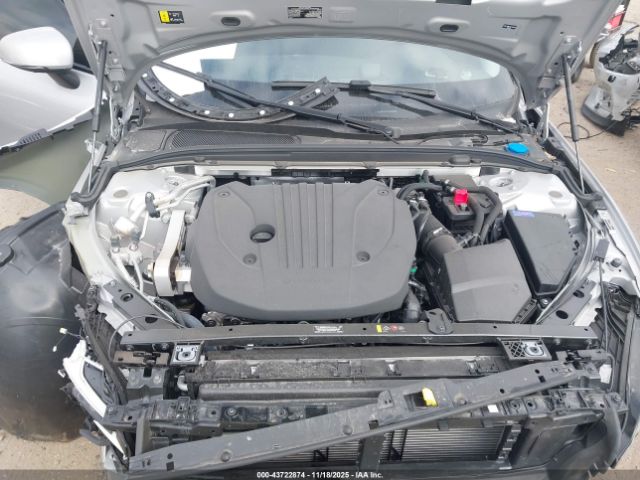 2025 VOLVO V60 CROSS COUNTRY YV4L12WK1S2149245 Photo 9