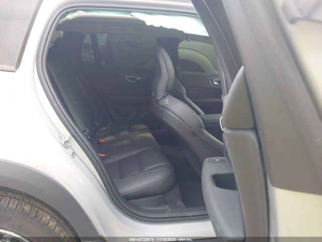 2025 VOLVO V60 CROSS COUNTRY YV4L12WK1S2149245 Photo 7