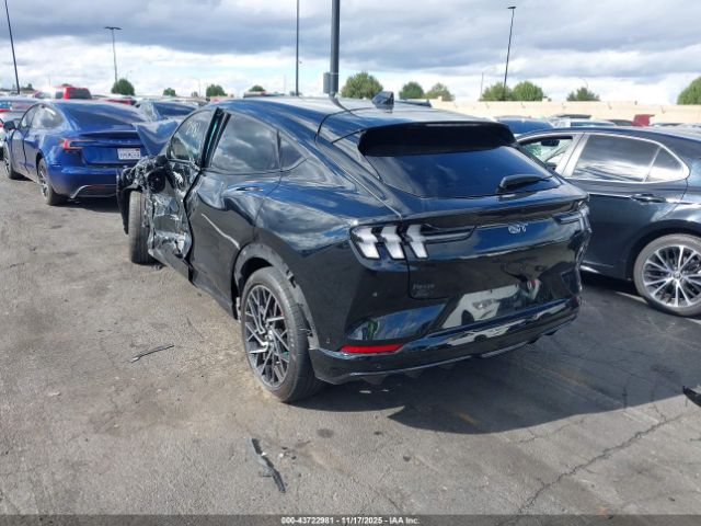 2022 FORD MUSTANG MACH-E 3FMTK4SX6NMA21685 Photo 2