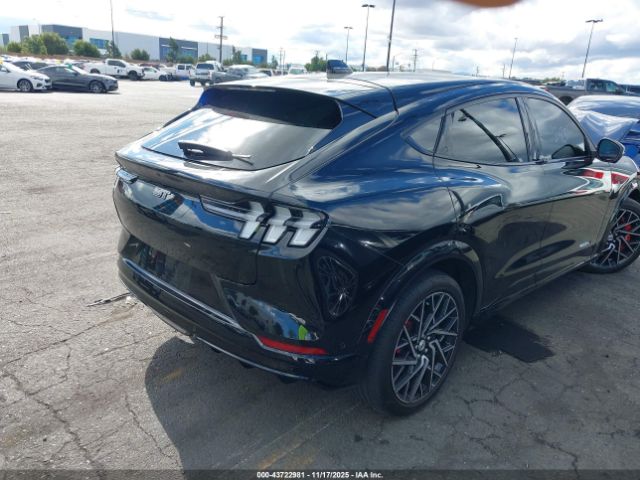 2022 FORD MUSTANG MACH-E 3FMTK4SX6NMA21685 Photo 3