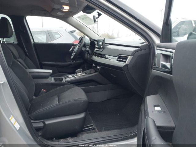 2022 MITSUBISHI OUTLANDER JA4J4TA88NZ018421 Photo 4