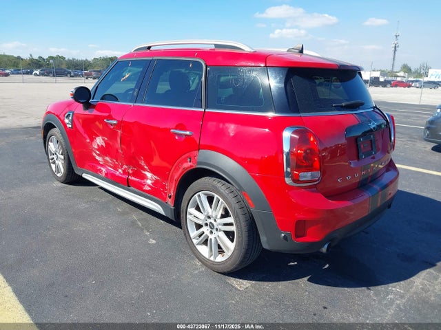2019 MINI COUNTRYMAN WMZYT3C5XK3E97873 Photo 2