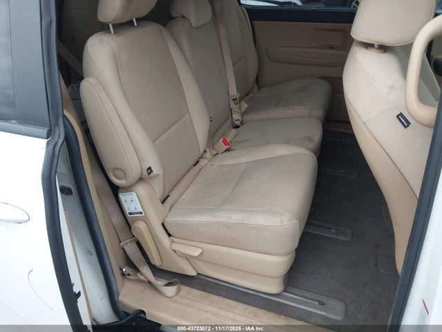 KNDMB5C12G6087307 KIA SEDONA LX