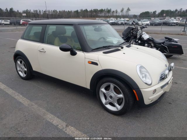 2003 MINI COOPER WMWRC33463TE15955