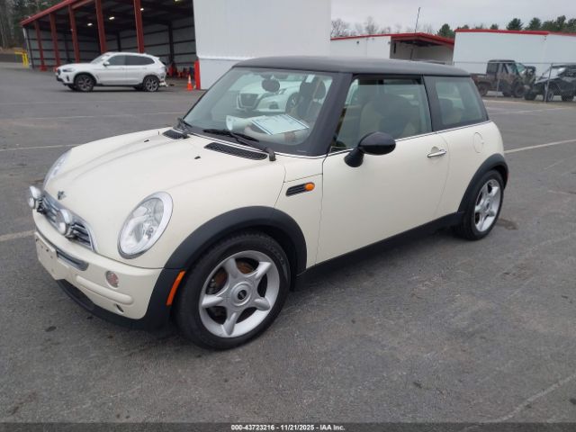 2003 MINI COOPER WMWRC33463TE15955 Photo 1